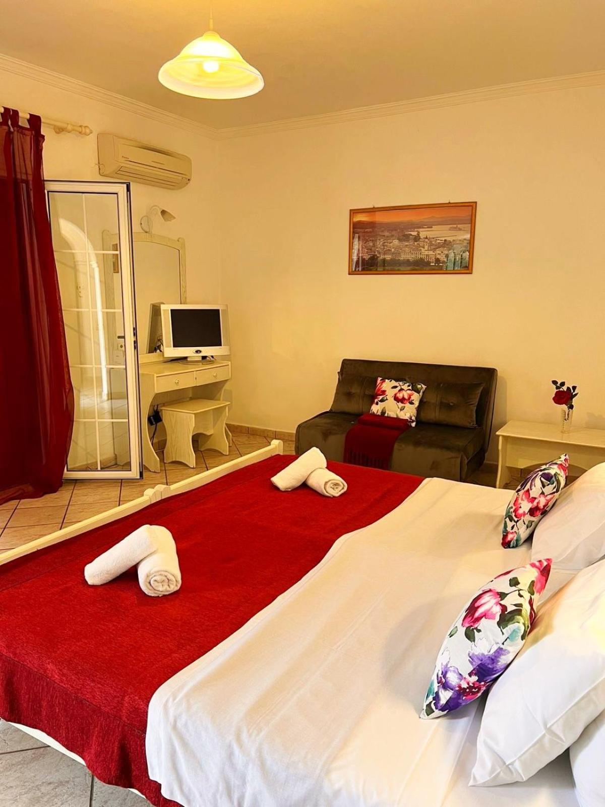 Apart Hotel Blumarin Agios Gordios  Exterior photo